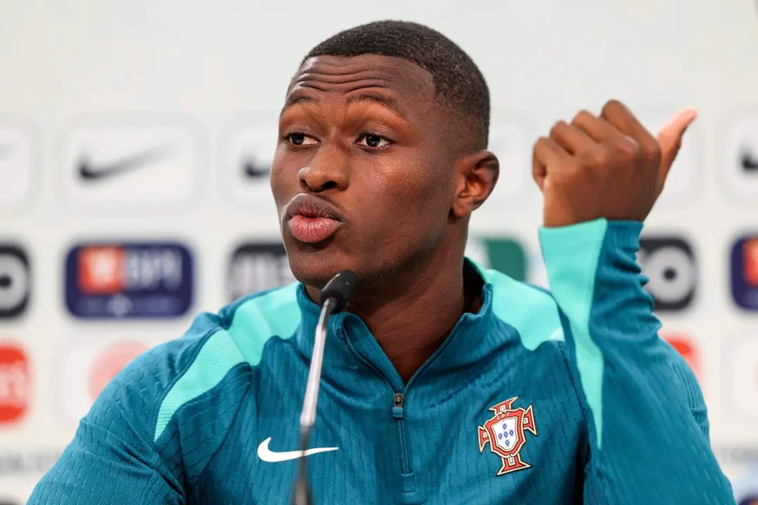 El futbolista portugu&eacute;s Nuno Mendes, en rueda de prensa. (Alemania) EFE/EPA/MIGUEL A. LOPES