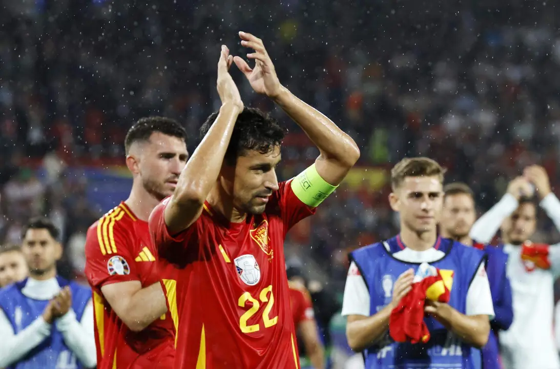 El lateral derecho Jes&uacute;s Navas en el partido de la fase de grupos ante Italia. EFE/EPA/ROBERT GHEMENT